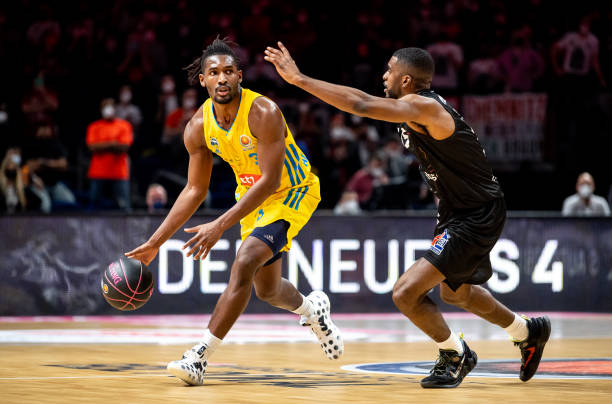 穆阿尼现在 穆阿尼现在